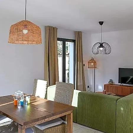 Les Du Domaine De Suzel 3*